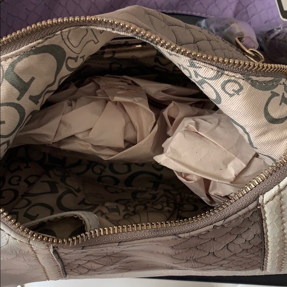 NWT GUESS Purple Multi Croc Texture Hobo Handbag - Picture 9 of 9